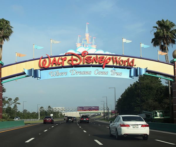 Disney World Tweaks Outdoor Mask Rule