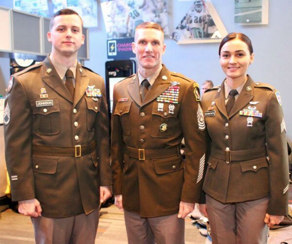 New Army Uniform Harkens Back to WWII | Newsmax.com