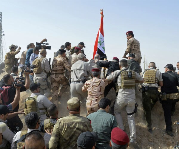 Iraqi Forces Recapture Last Islamic State-Held Town