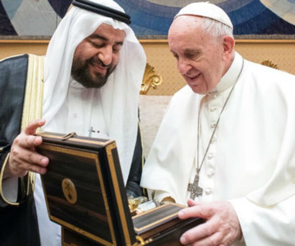 Unconfirmed Report: Saudi Arabia Agrees to Build Christian Churches