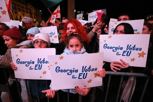 Georgia Votes in Election Which Could Take It Toward EU or Into Russia's Orbit