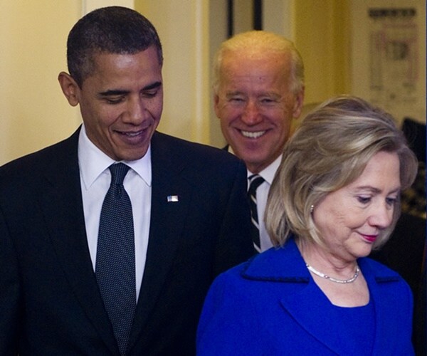 Dick Morris: Obama Threw Clinton 'Under the Bus' With Biden Endorsement