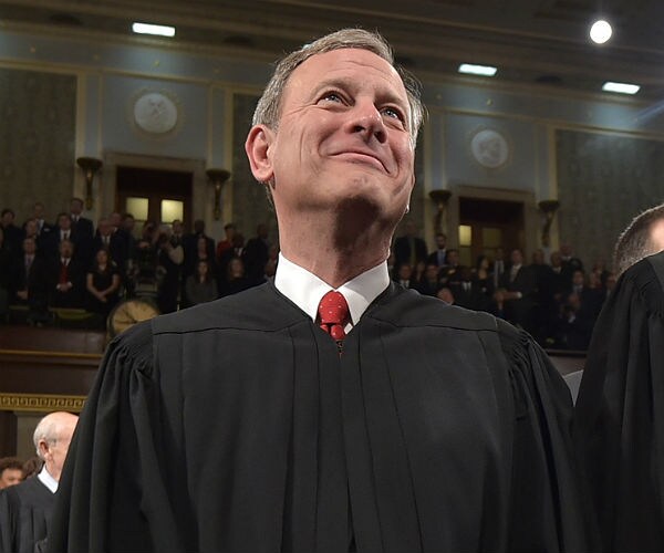 Roberts: Partisan Extremism Affecting Public Perception of Supreme Court