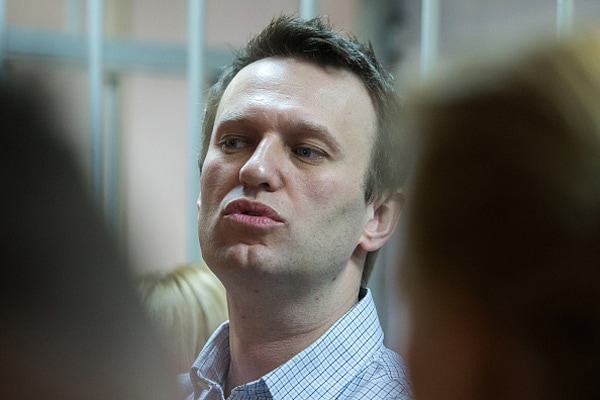 Kremlin Critic Alexei Navalny Gets Suspended Sentence; Bro Gets 3 Years