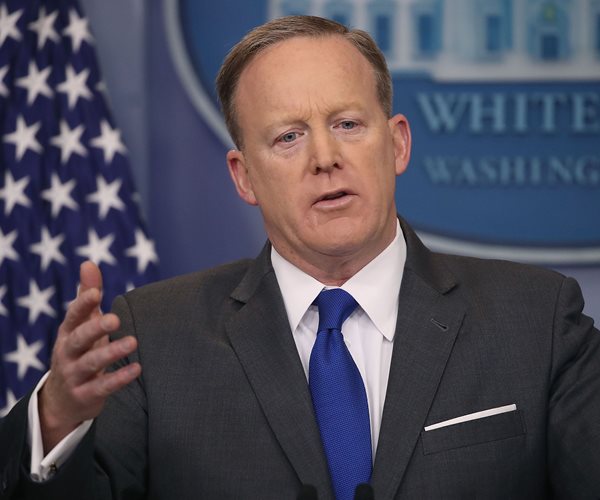 Sean Spicer Quits After Trump Picks Scaramucci as White House Communications Chief