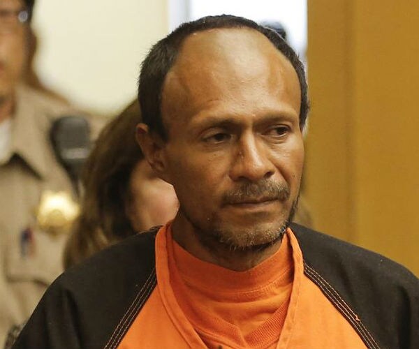 CNN: US to Deport Immigrant Acquitted in Steinle Death