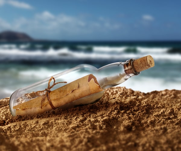 Scots' Message in a Bottle Found 30 Years Later in Florida