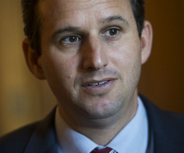 Schatz Says He Will Vote Against Pompeo Nomination