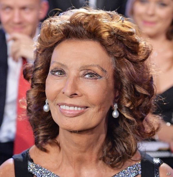 Sophia Loren To Stay Busy at Cannes With Honors, Class, Screening