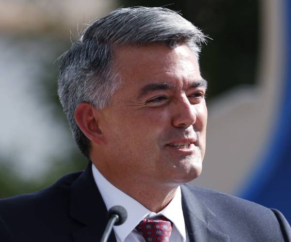 Gardner Favors Moving Ahead on SCOTUS