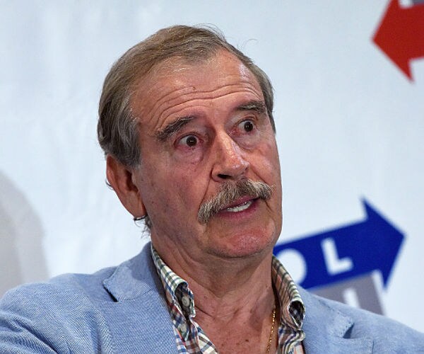 Vicente Fox to Trump: Mexico Won't Pay for Border Wall