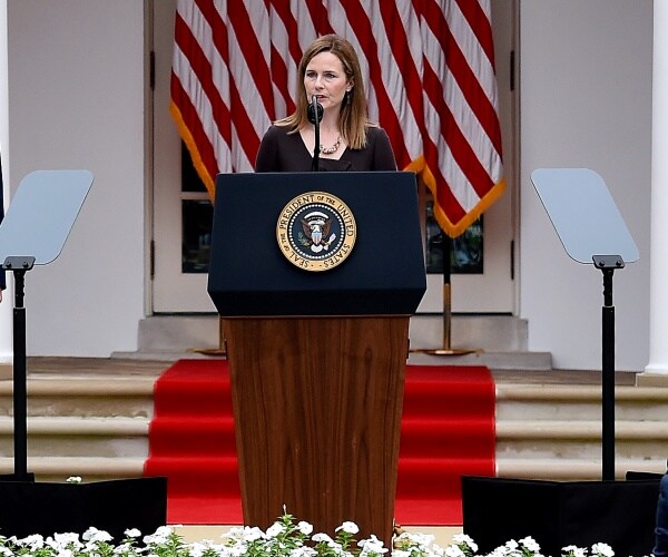 amy coney barrett speaks to crowd