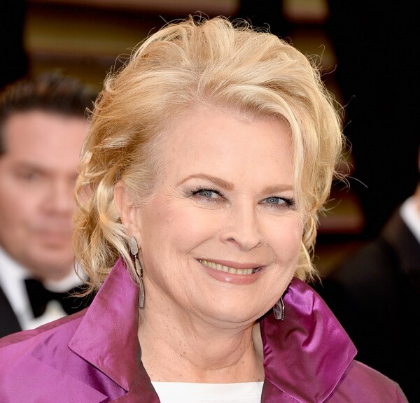 Candice Bergen Joins the Star-Studded Revolving Cast of 'Love Letters'