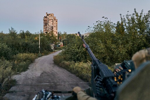 Kyiv Says Russian Forces Shot Surrendering Ukrainian Soldiers. If Confirmed, it Would be a war Crime