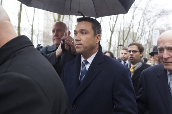 Feud Between Cops and de Blasio to Overshadow Race for Grimm's Seat