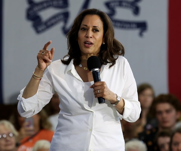 sen. harris stumps on the primary trail