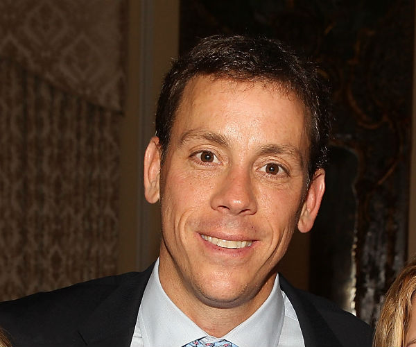 jim vandehei is shown