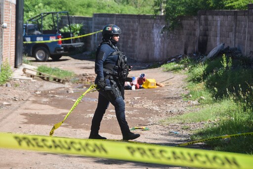 At Least 30 Killed as Factions of the Sinaloa Cartel Clash in Northern Mexico