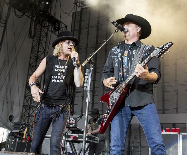 Big & Rich on Vegas Attack: 'Like Watching Your Own Family'