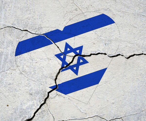 isreal flag on a cracked concrete wall