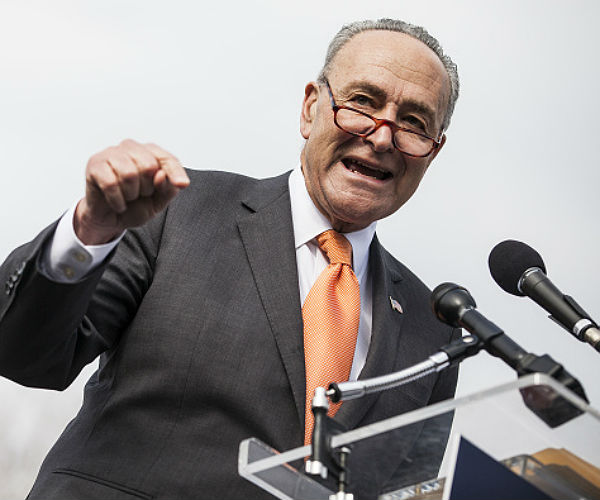 Sen. Schumer Warns Consumers About DNA Testing Kits