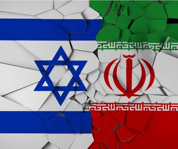 israeli and iranian flags