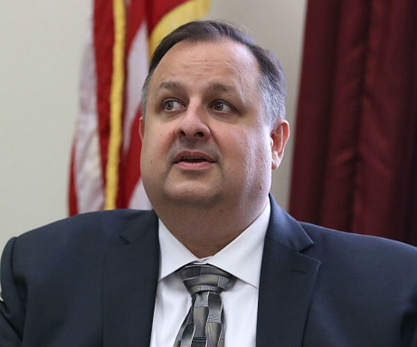 Walter Shaub: Staff Used Meditation to Cope With Trump Admin 'Chaos'