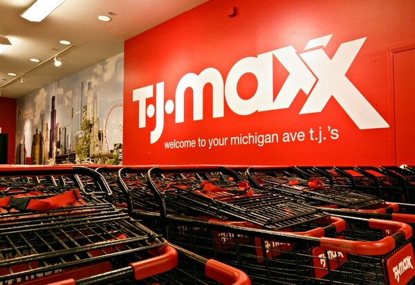 tj-maxx-follows-wal-mart-in-raising-employee-wages-to-9-an-hour