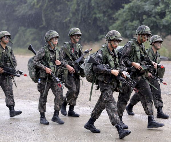 south korean army soldiers conduct a joint military exercise between the u.s. and south korea in 2017.