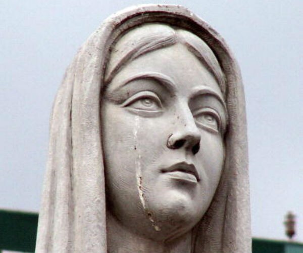 Town in France Ordered to Remove Virgin Mary Statue