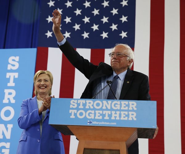 Sanders Endorses Clinton for President