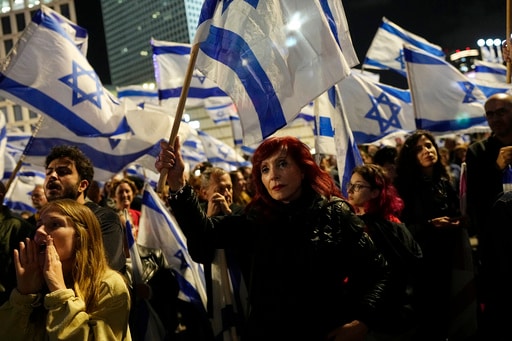 Israelis Rally for 17th Week against Judicial Overhaul Plans