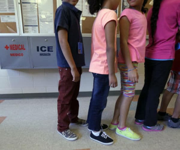 Administration Seeks to Expand Immigrant Family Detention