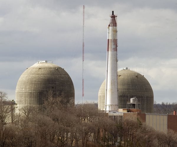 Entergy Agrees to Close Indian Point Nuclear Plant Near New York City