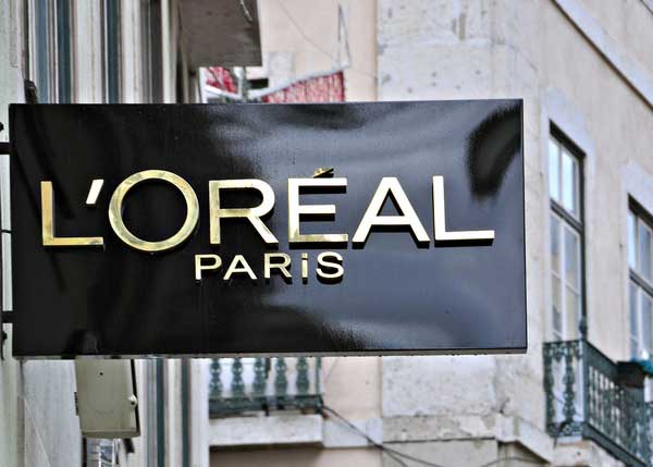 L'Oreal's Plan to Start 3D Printing Human Skin