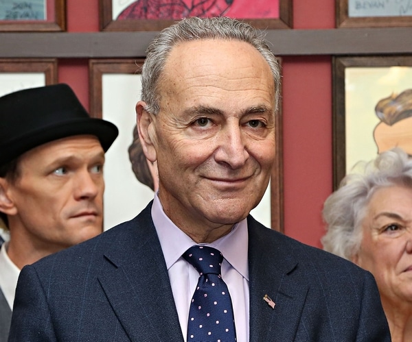 Chuck Schumer, Set to Lead Senate Dems, Courts Party's Left