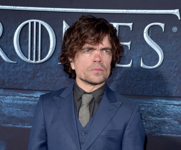 Peter Dinklage: Huskies Aren't Direwolves, Please Don't Buy