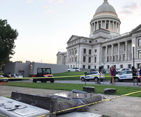 Ten Commandments Monument Destroyed at Arkansas Capitol