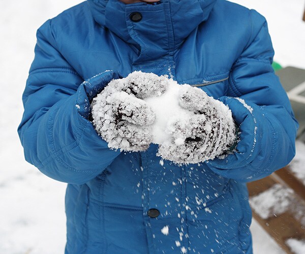 NYPD Buys Kids Winter Gloves for Epic Snowball Fight