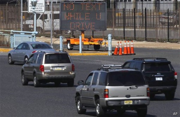 More Teens Killed Texting While Driving Than Drinking 