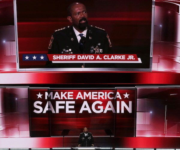 Sheriff David Clarke Detains Drunk Passenger on Flight