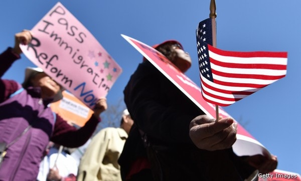 Poll: Most Voters Won't Support Candidates Opposed to Immigration Reform 