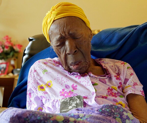 Susannah Mushatt Jones, World's Oldest Person, Dies at Age 116