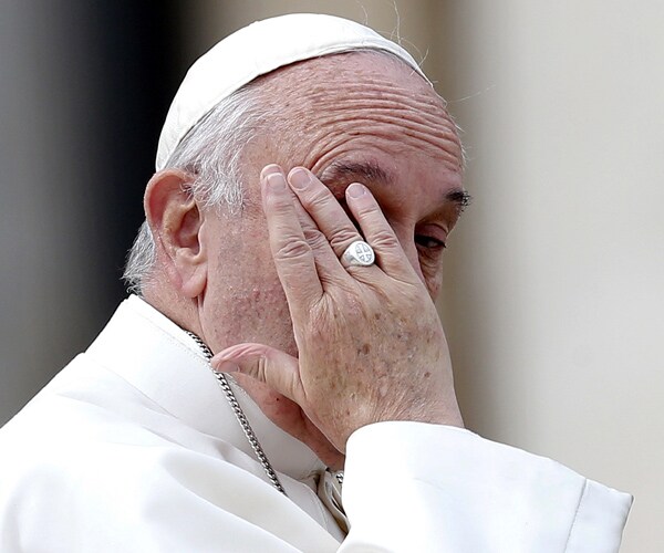 Pope Francis Brain Tumor Rumor Slammed by Vatican as Possible Conspiracy