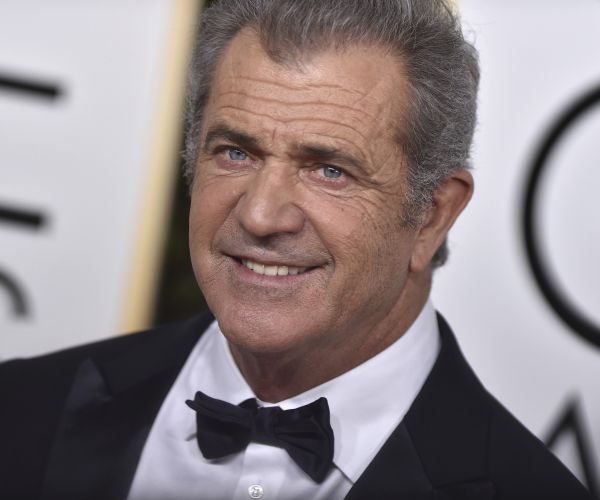 Mel Gibson Comeback on Course as 'Hacksaw Ridge' Grabs 6 Oscar Noms