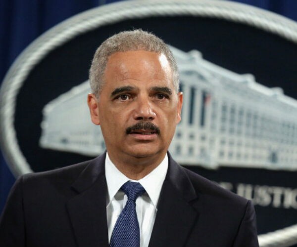 Holder to Trump: 'Stop the Damn Lying' Over Gold Star Claim