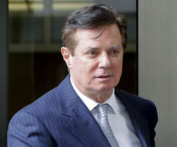 Report: Ex-Russian Spy Pressured Manafort to Pay Debts to Oligarch