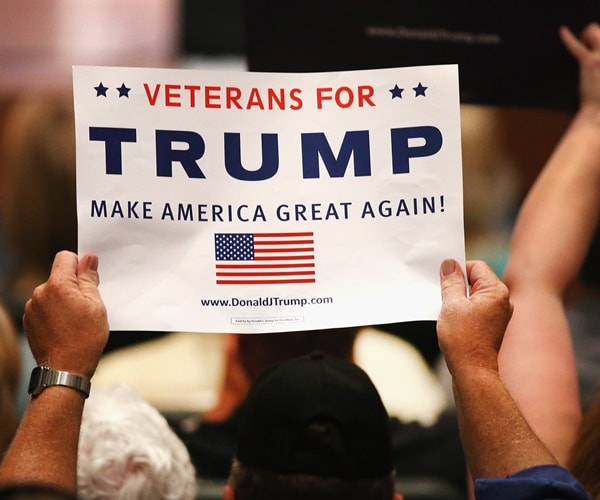 Hillary PAC to Trump: $5M Goes to Veterans' Charity If You Release Taxes 