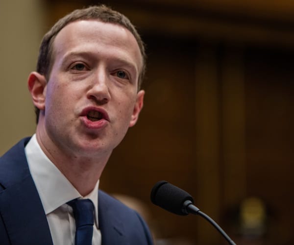 Mark Zuckerberg Touts Broad Power of Expression as 'Fifth Estate'