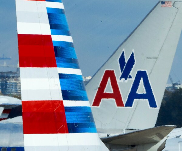 American Airlines Uniforms Ditched After Crews Get Sick